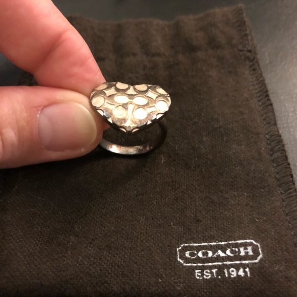 Coach Ring - Picture 2 of 2